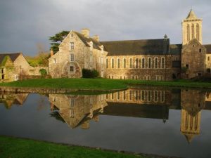 Abbaye de la Lucerne d'Outremer (50)